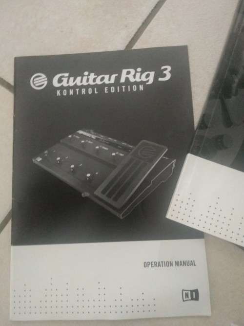 Guitar Rig 3 (licence key and controller)