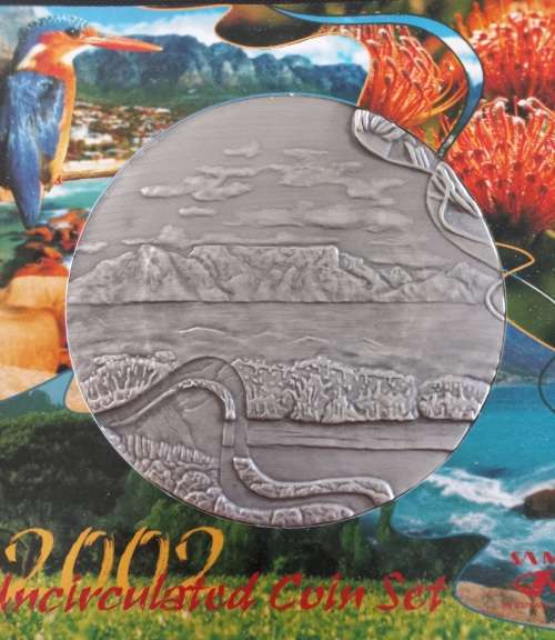 2002 UNCIRCULATED COIN SET..