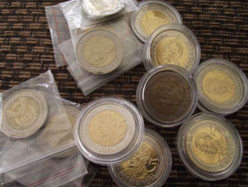 20(twenty)2008 R5 VARIOUS GRADES UNCIRCULATED AND CIRCULATED!!!!ONE BID FOR ALL!!