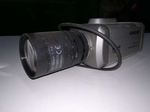 Samsung SDC-415 Day/Night Analogue CCTV Camera with Tamron 5.0-50mm Lens