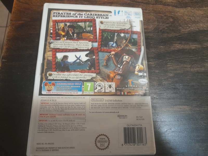 LEGO Pirates of the Caribbean WII NINTENDO