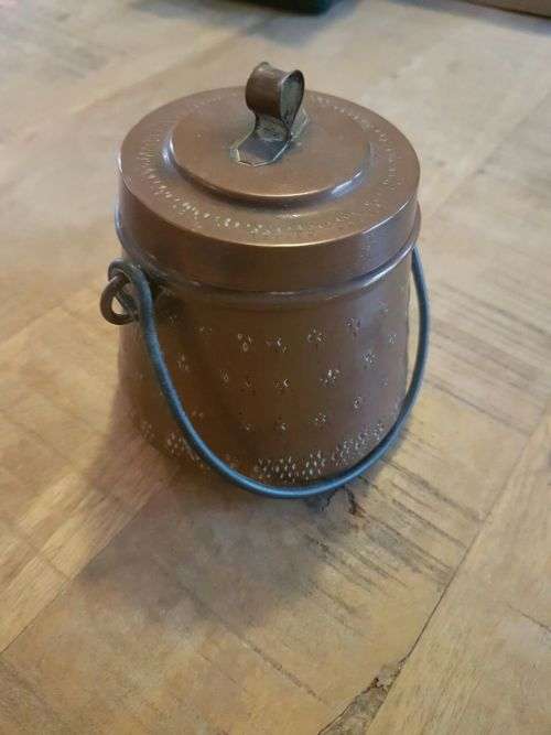 Small Round Tin