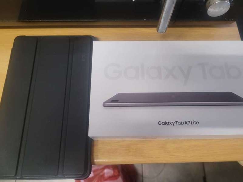 Samsung Galaxy Tab A7 Lite (T225) Tablet + Box + Charger - EXCELLENT CONDITION Free Body Glove Case