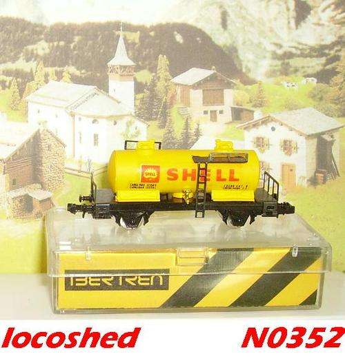 Tank Car 2-axle/65mm SHELL, boxed, top condition N0352 Ibertren
