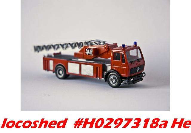 H0 gauge MB Firebrigade Truckmounted Swivel Extension Ladder NEW+orig.pack  #H0297318aHerpa