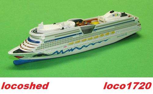 AidaLuna Cruiserliner model 1in1400 scale 180mm long, SikuSuper, New+boxed, #loco1720