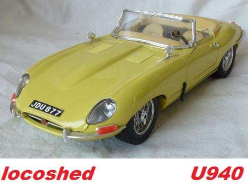 Jaguar E Type convertible 1961 yellow Bburago.Italia top pre-owned #U940