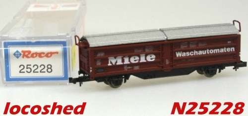 N gauge CLOSED GOODS WAGON, Sliding Roof + Walls (2-axle/95mm) MIELE mint boxed N25228 Roco