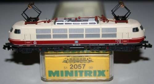 N gauge E103 Electric Express Locomotive, 6 axls, analogue, nearmint, top cond orig.box N2057A MTrix