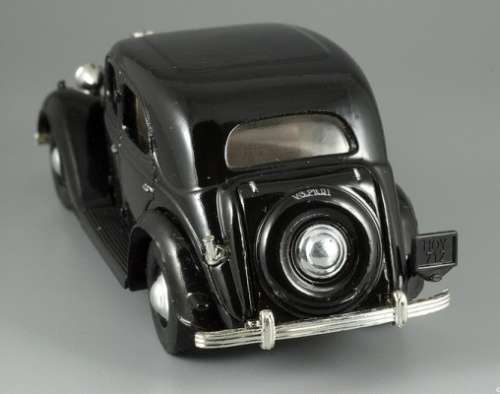 Ford V-8 Pilot 1949 pre-owned unboxed (unplayed, no wear, superb condition)