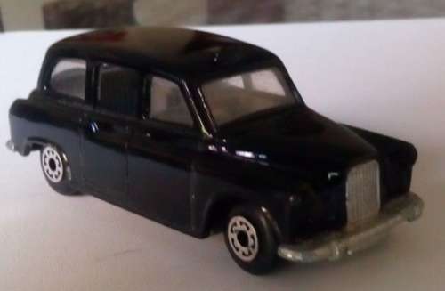 Austin London Taxi FX4R black pre-owned unboxed unplayed nowear superb condtn R250+shipping MB.FX4R