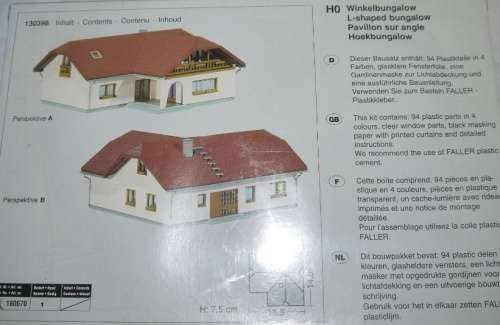 H0 gauge Corner Bungalow 155x145x75mm building kit #H0.1-87.HO Faller.130398