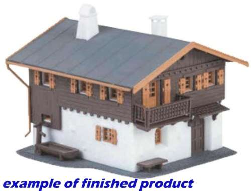 H0 gauge set of TWO Alpine Houses, varied decors, @96x92x60mm buildingkit #H0.1-87.HO Faller.190162