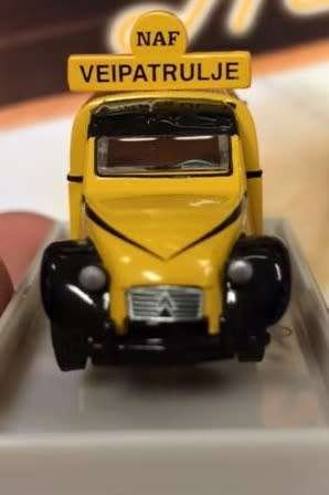 Citroen 2CV 1972 yellow Norway Hi-way Patrol NAC 1/87 HO gauge Brekina NEW+boxed