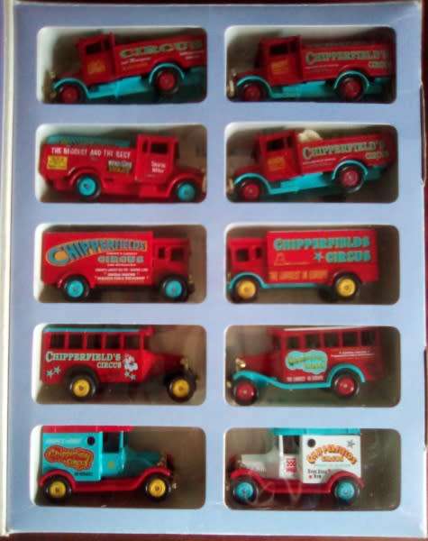 Chipperfields Circus - Corgi set 10 vintage vehicles 1:76 NEW+boxed, cert no. 4680......MWS. CH56901