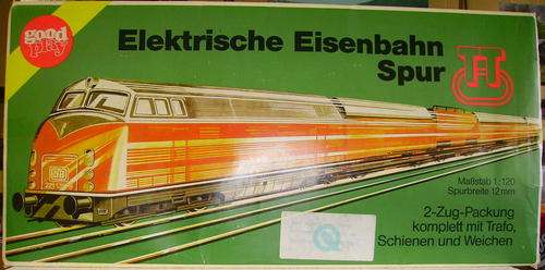 TT scale â complete ready-to-run modeltrain set and moreâ¦READ THIS!