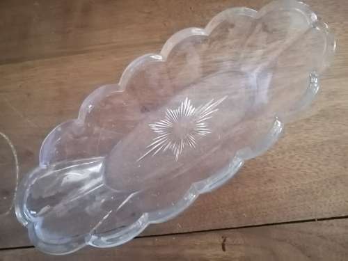 Glass bowl