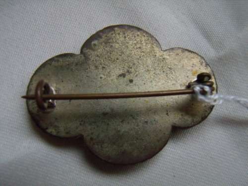 Mico Mosaic - A Stunning Black 4 leaf clover shaped Broach with delicate mosaic set on brass