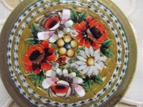 Mico Mosaic - Powder Compact - Floral Pattern
