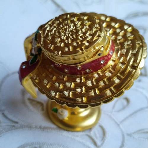 Estee Lauder Solid Perfume Cameo