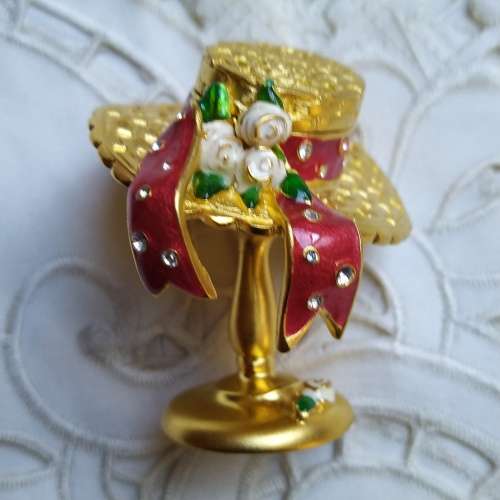 Estee Lauder Solid Perfume Cameo