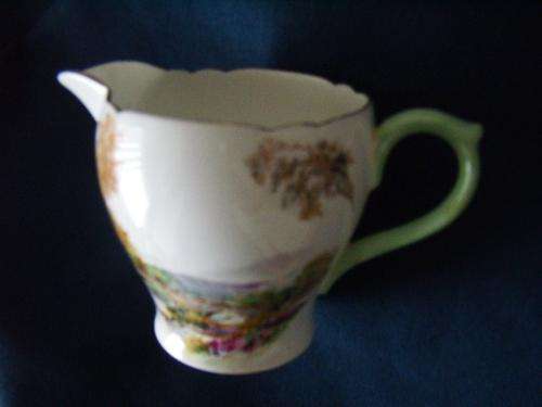 SHELLEY HEATHER - MILK CREAMER -  ***Excellent Condition***