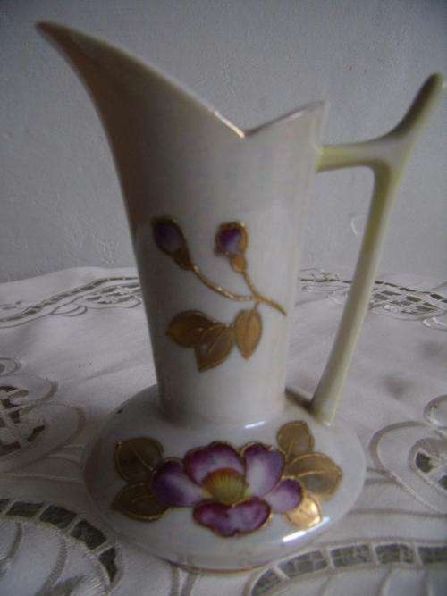 Lamode Hand Painted Flowers & Leaves - Excellent Condition 13 x 10cm