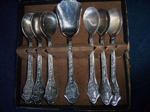 Rare Find!!! Boxed Set of Spoons Commemmerating 100yrs Voortrekkers Eeufees 1858 - 1938