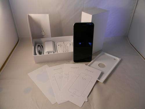 *iPhone 6 64gb*-*SPACE GREY*-*DEMO MODEL*-*Mint Condition*-*accessories included**-No free shipping