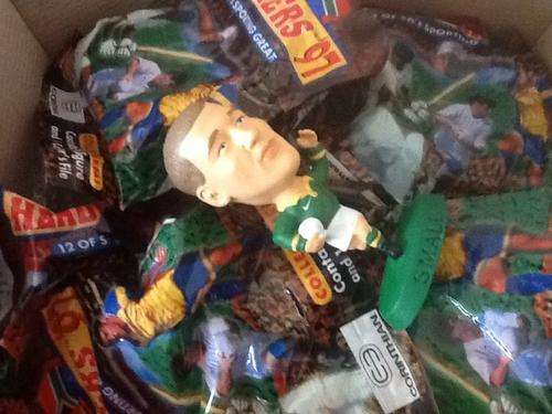 Very rare - 20 Unopened packs of James Small Shell Corinthian rugby figurines