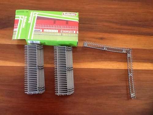 Subbuteo soccer rugby football stadium perimeter security fence - 23 pieces