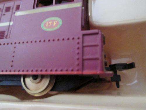 17F Powered Shunter, Extra Duty Loco, Twin Lights