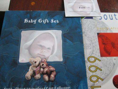 1999 Uncirculated Coin Set, Baby set cover and little card but NOT a baby set