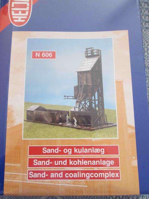 N Scale Sand and Coaling Complex Kit (Price reduced)