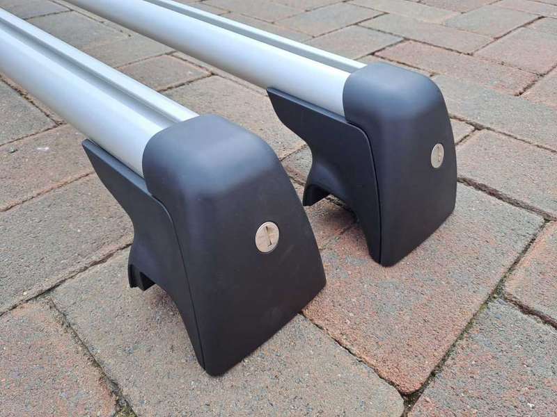 VW Touareg Roof Carrier/Cross Bars