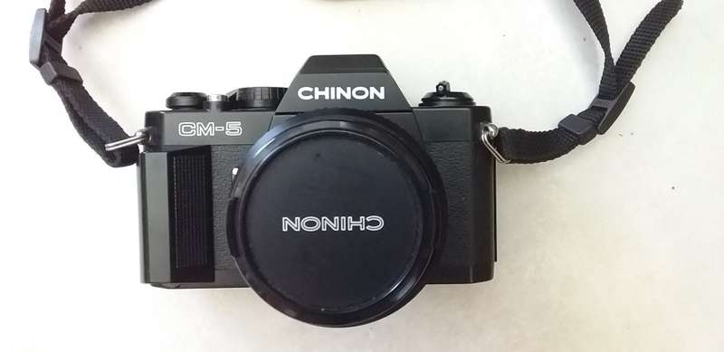 CHINON CM-5 SLR 35mm FILM CAMERA 35 TO 70 ZOOM