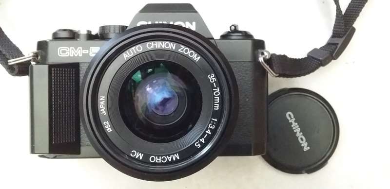 CHINON CM-5 SLR 35mm FILM CAMERA 35 TO 70 ZOOM
