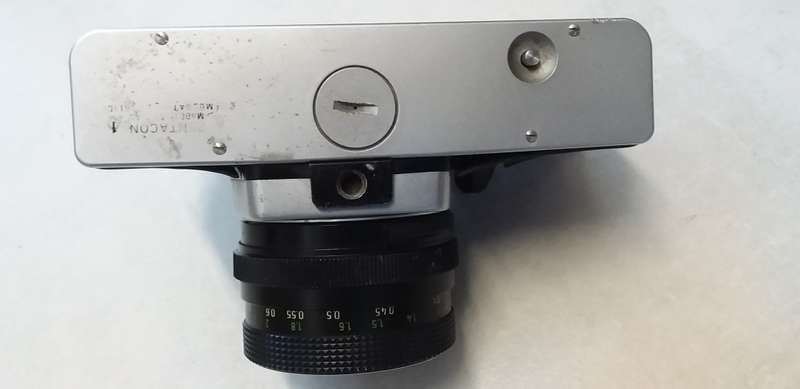 Praktica TL 1000 super FILM Camera