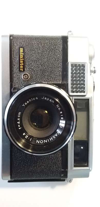 Yashica Minister FILM Camera