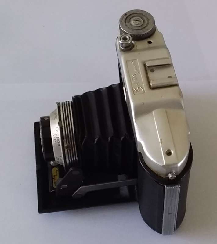 Franka Solida Record Folding Camera in good condition.