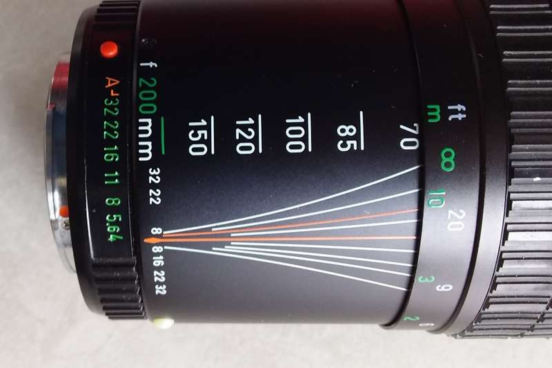 PENTAX 70-200 ZOOM LENS 58mm F4 IN GOOD CONDITION