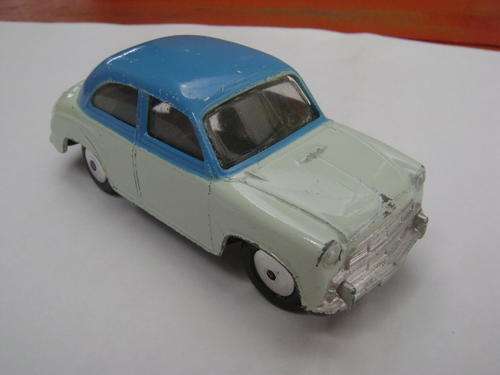 Corgi nr.202 Morris Cowley