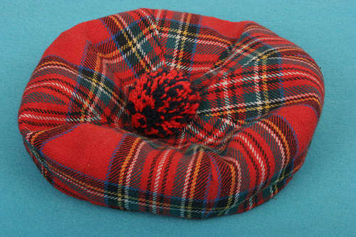 Scottish tartan beret size XLGE - REDWING HEADWEAR - USA