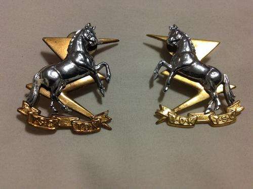 SANDF technical services collar badges pair