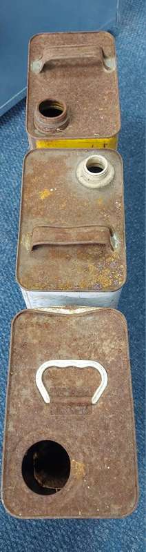 3 x 5L Oil Cans