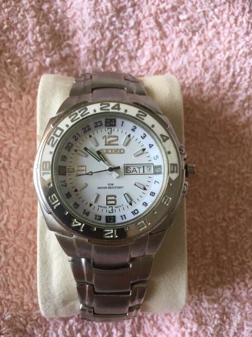 Classy Seiko Men's Watch