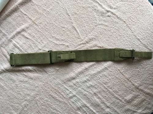 R4/5 Weapon belt/sling in Great Condition