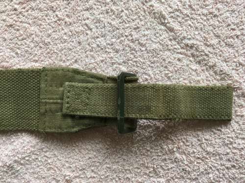 R4/5 Weapon belt/sling in Great Condition