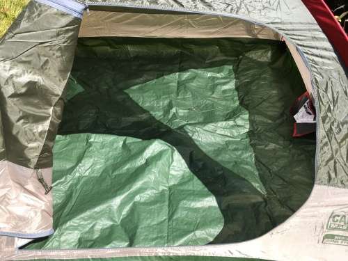 Great Three Person Dome Tent by Campmaster -  Perfect condition!