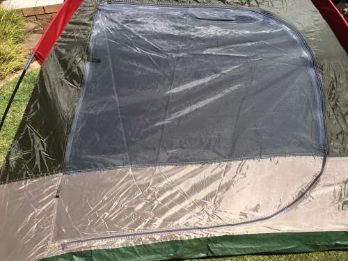 Great Three Person Dome Tent by Campmaster -  Perfect condition!